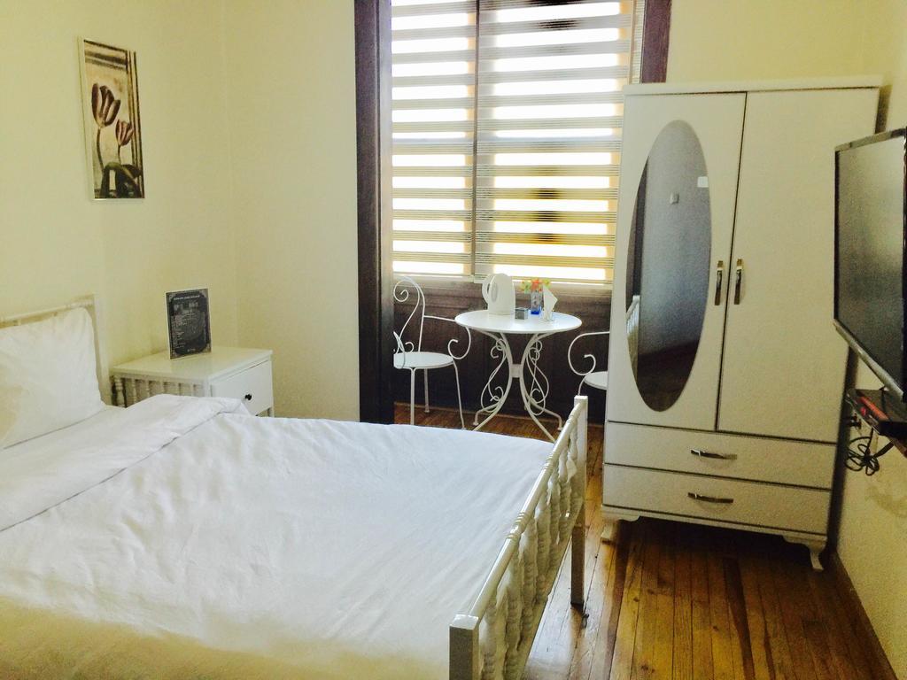 Pastor Historical Apart-Hotel The Gulf Of Smirne Esterno foto