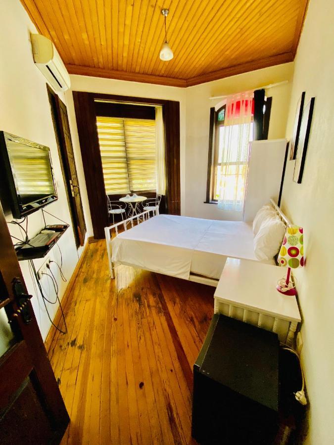 Pastor Historical Apart-Hotel The Gulf Of Smirne Esterno foto